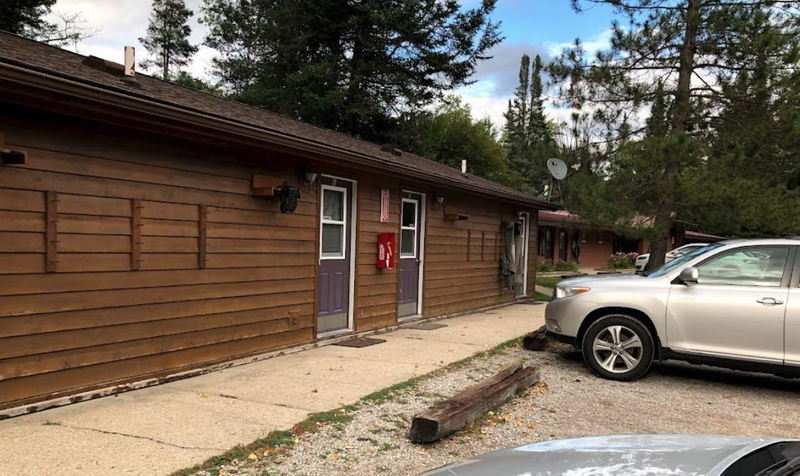 Gates Au Sable Lodge (Canoe Inn) - Web Listing Photo (newer photo)